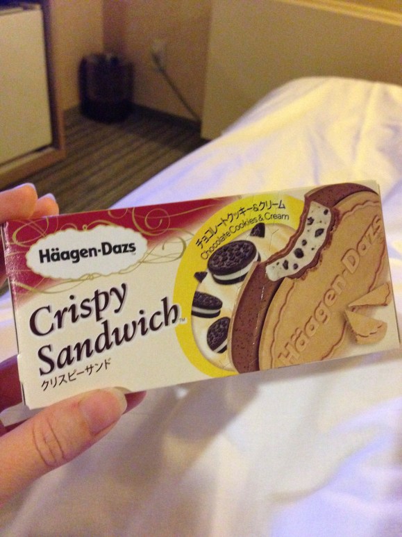 JDIB, Häagen-Dazs Crispy Sandwich