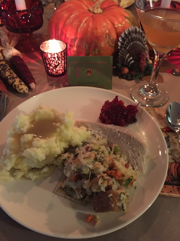 thanksgiving table, thanksgiving plate, Taylor, Smith & Taylor