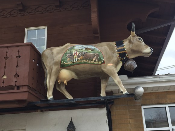 cow, Walnut Cheese Shop, Walnut, IL
