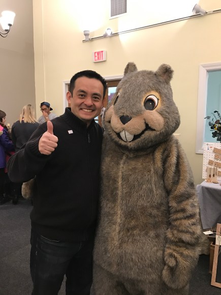 HoneyCraft market, groundhog days, woodstock, IL