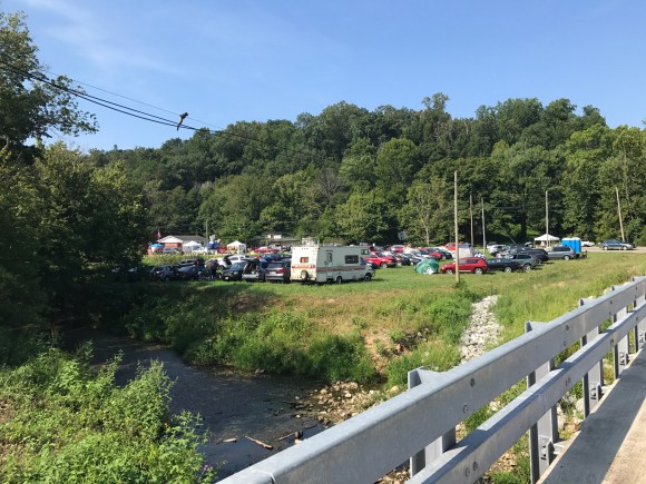cars parked to see the eclipse, 2017 path of totality, Makanda, IL