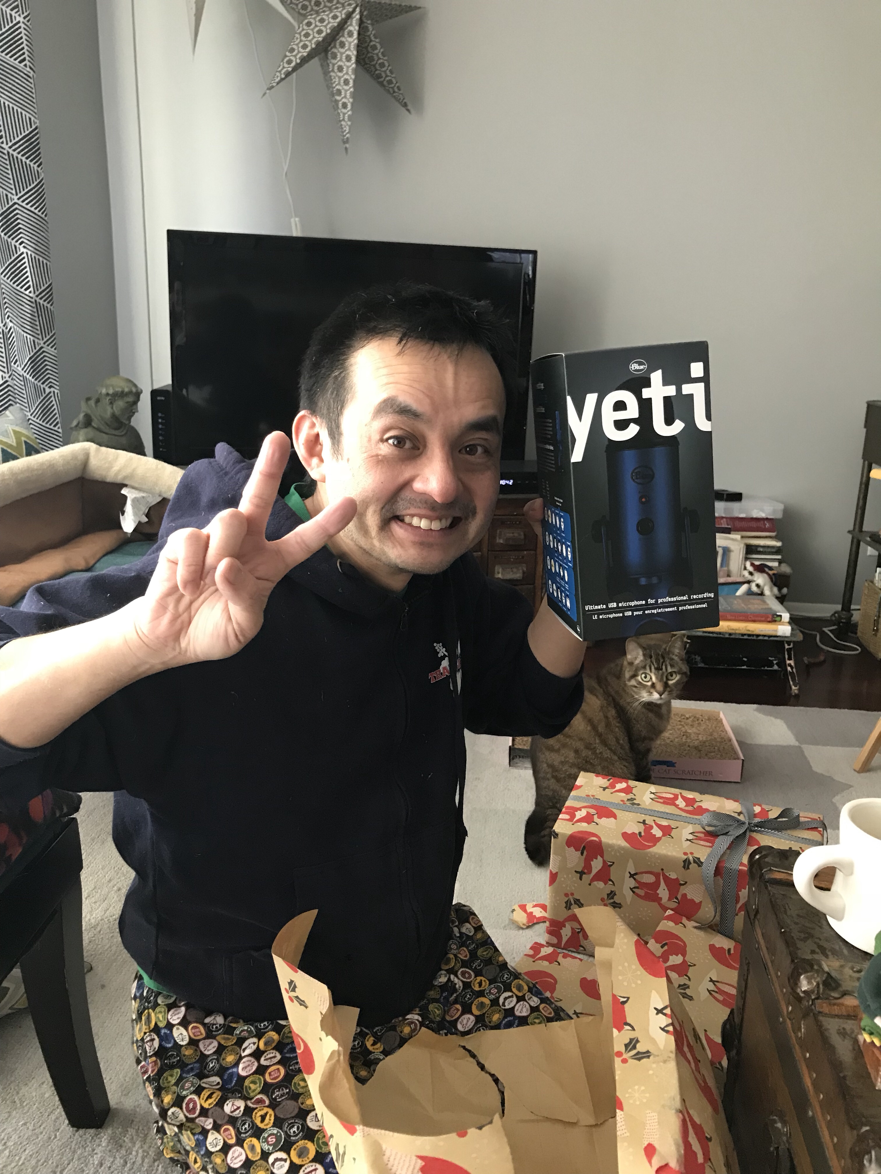naoto christmas, podcast, yeti mic