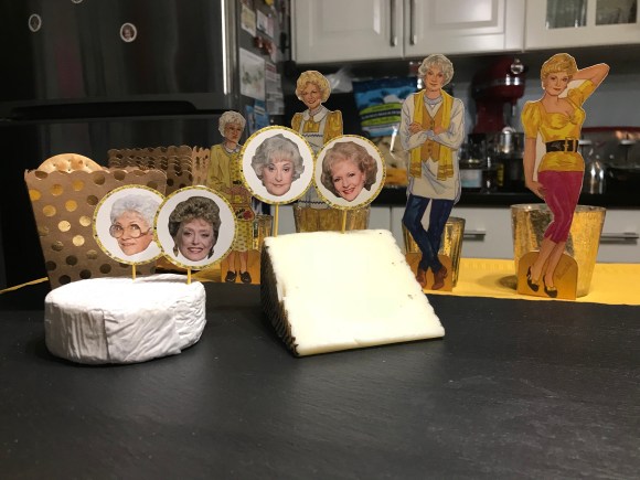 golden girls decorations, golden girls, blanche, dorothy, rose, sophia