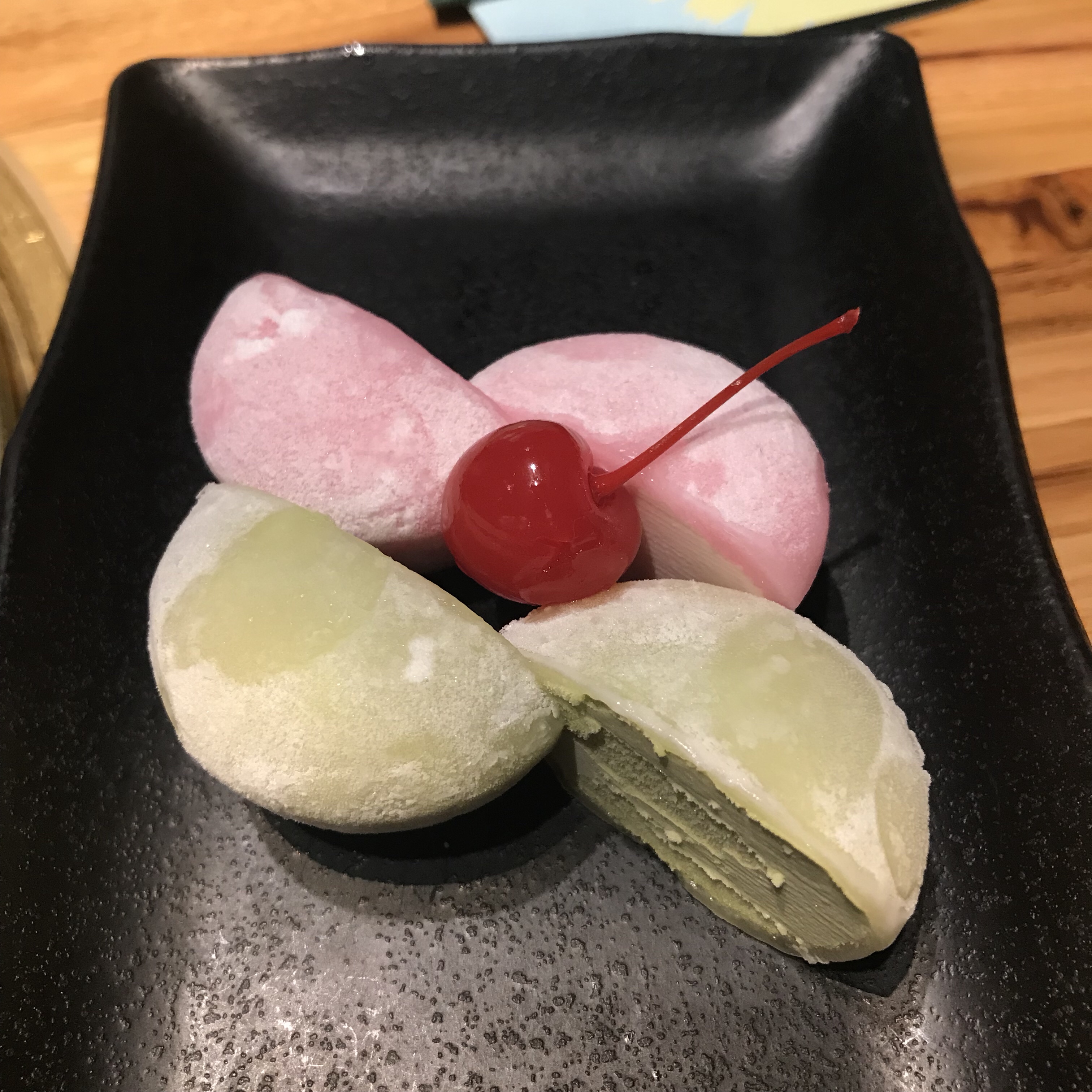 Gyu-kaku Japanese BBQ, west loop restaurants, mochi ice cream