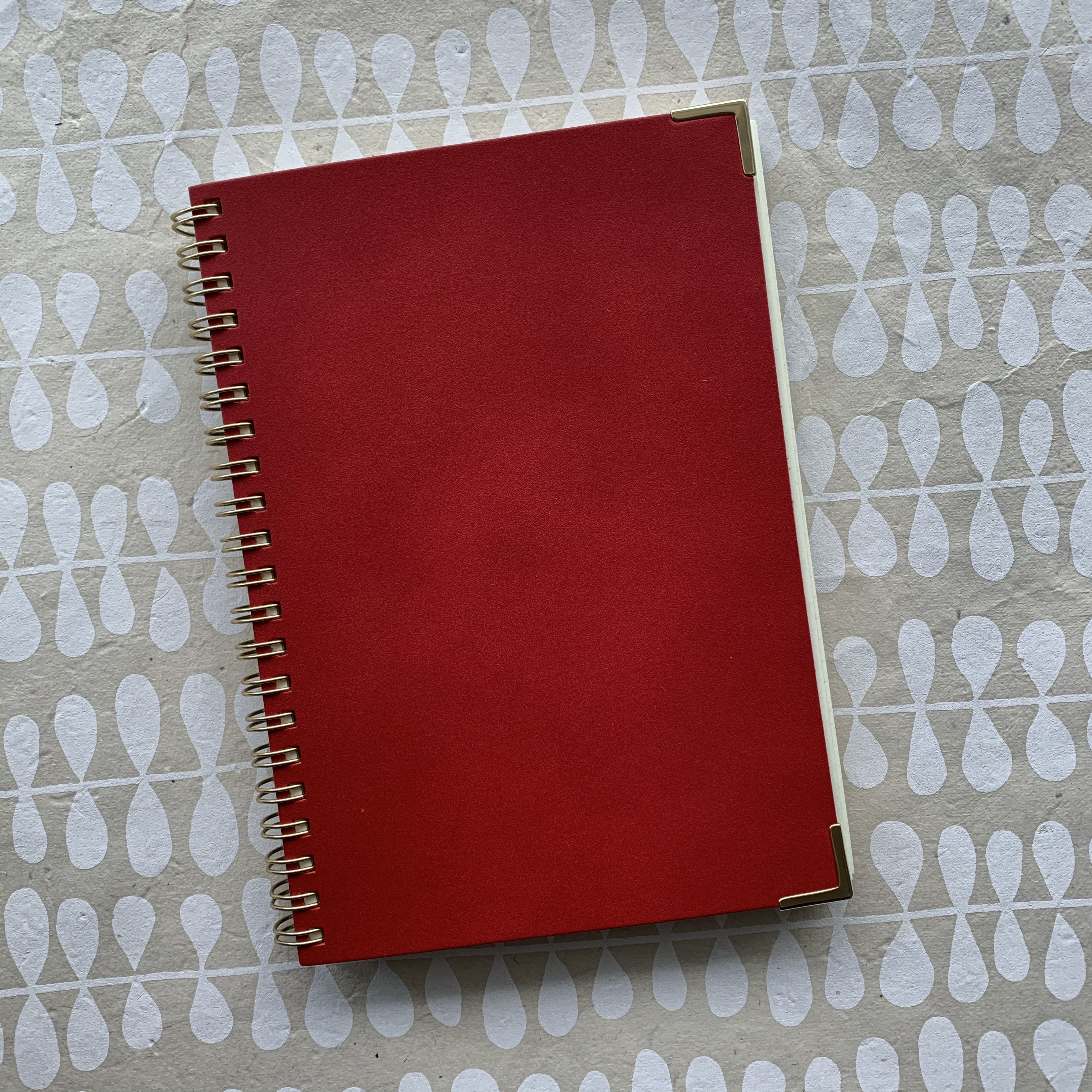 Kakimori notebook, red leather, gold accents